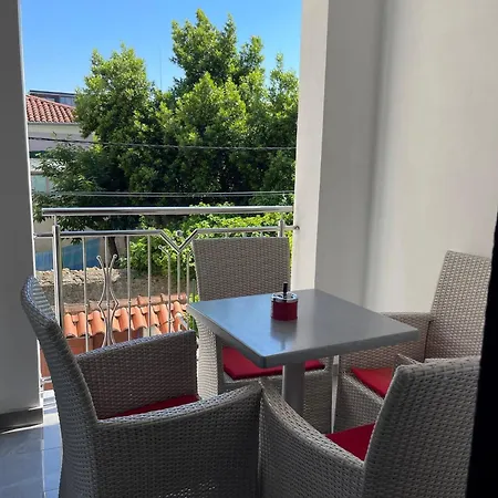 Apartmaji Emina Apartmán